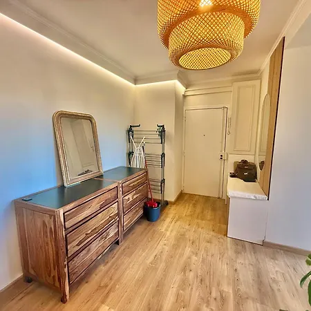 L'amazone - T2 Moderne - Croix De Pierre