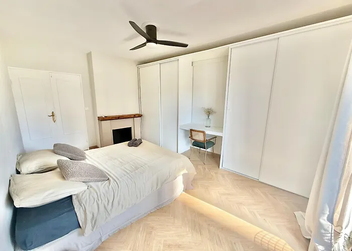 L'amazone - T2 Moderne - Croix De Pierre דירה *