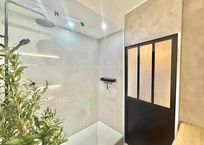 דירה L'amazone - T2 Moderne - Croix De Pierre *