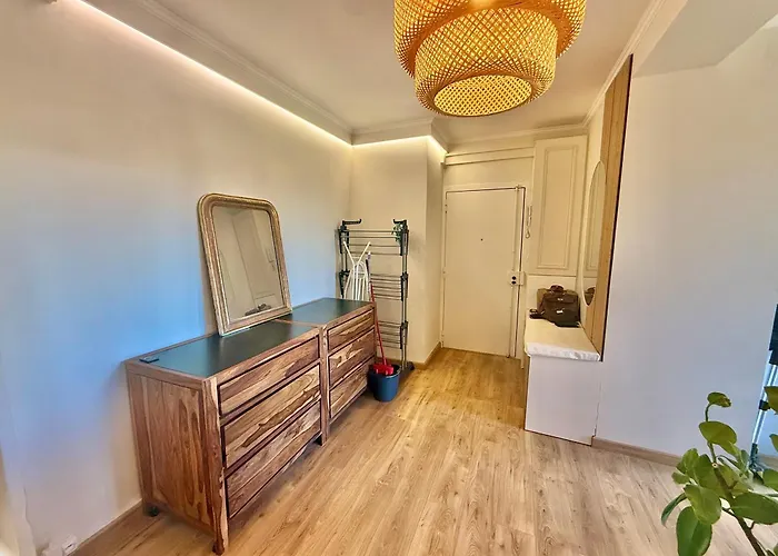 L'amazone - T2 Moderne - Croix De Pierre